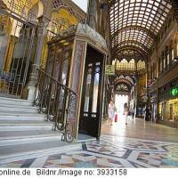 Párizsi udvar (Brudern-ház)