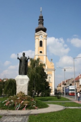 Nepomuki Szent János Plébániatemplom 