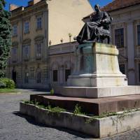 Szily János szobor 