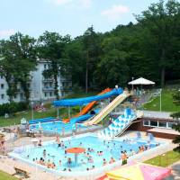 Lővér Fürdő és Uszoda