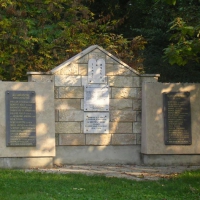 Holocaust emlékmű és Zsinagóga