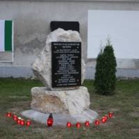 Aradi vértanúk emléktáblája