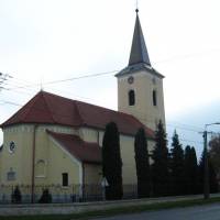 Szent Miklós római katolikus templom