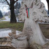 Népszavazási emlékkút - Hűségkút