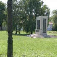 II. világháborús emlékmű, kopjafa