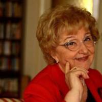 Görög Ibolya: HURRÁ - NYARALUNK!