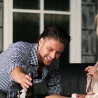 Boeing, Boeing - Leszállás Párizsban