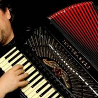 Orosz Zoltán harmonikaművész szóló koncertje