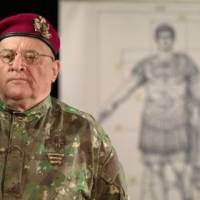 Caligula helytartója