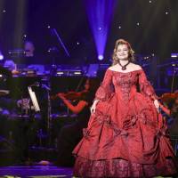 Te rongyos élet! – Házhoz megy az Operett!