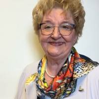 Görög Ibolya - A NŐ ÉS A HÖLGY – RAJTUNK MÚLIK