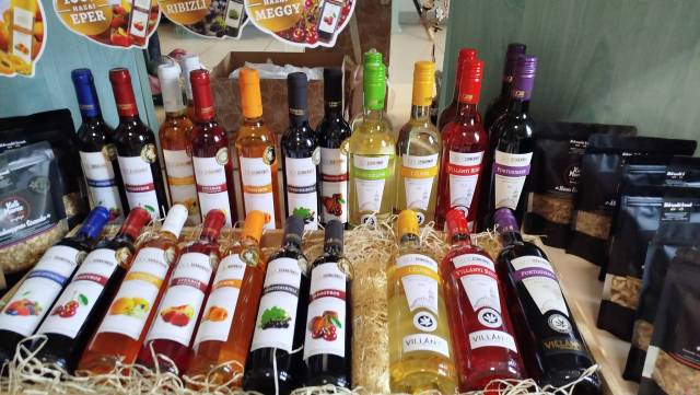 Kézműves termékkörünk, gyümölcsboraink