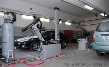 Pneufol-Gumijavítás