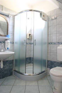 Zenit Panzió és Autókölcsönző