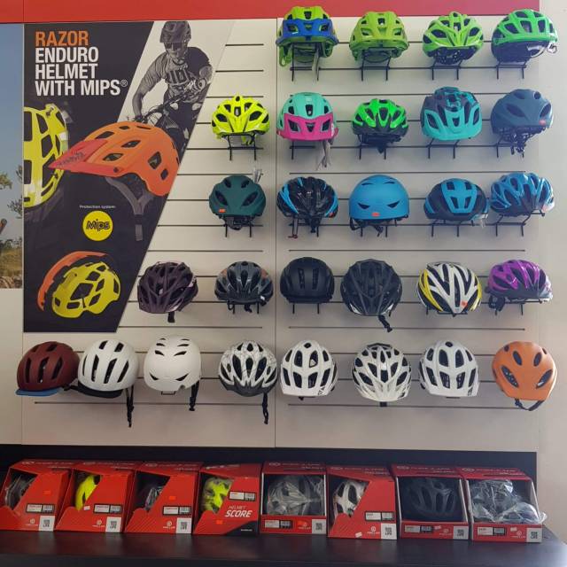 KELLYS BIKE CENTRUM-kerékpárbolt és szerviz