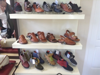 WOOL-BŐR BŐRSZAKÜZLET 