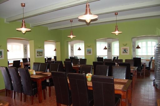 Ötösfogat Panzió és Étterem