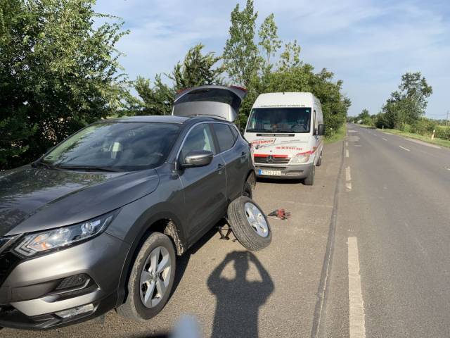 Mobil Gumiszerviz-Szarvas 