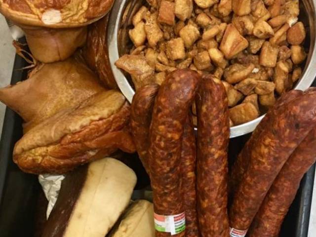 HUNGARIAN MARKET