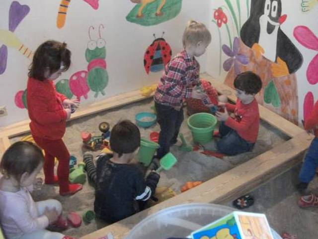 KaM-Mosolyvár Családi Napközi