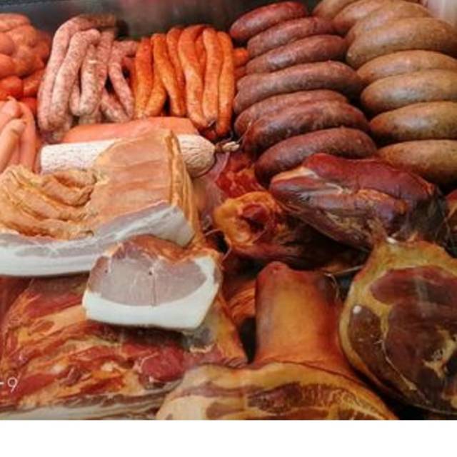 Tatai Húsmanufaktúra Mintaboltja