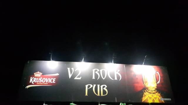 V2 ROCK PUB