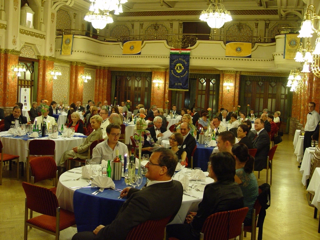 Pécsi Első Lions Club