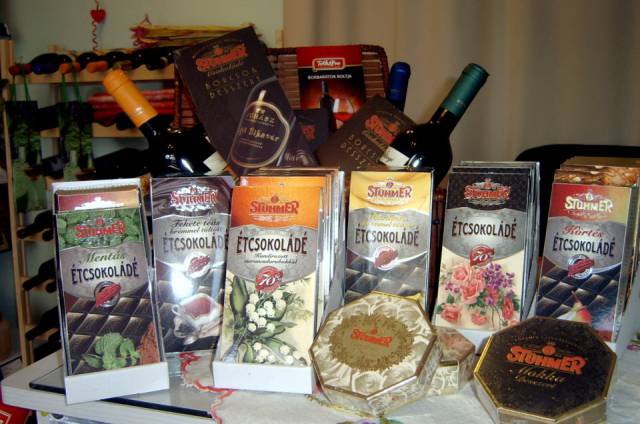 TothiPro Borbarátok boltja - szinte az összes borvidékünk különlegességei