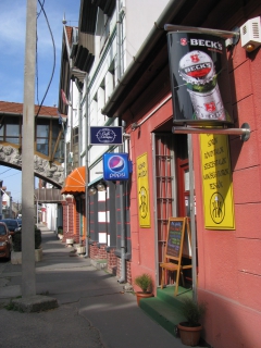 Kőhíd Kávézó
