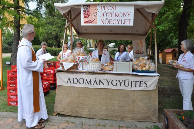 Pécsi Jótékony Nőegylet