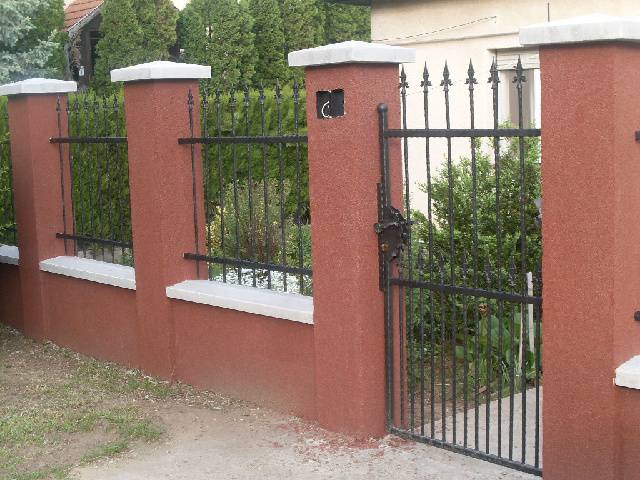 Varga Zsolt - lakatos munkák-, kerítések-, garázskapuk-, hűsölők kivitelezése 