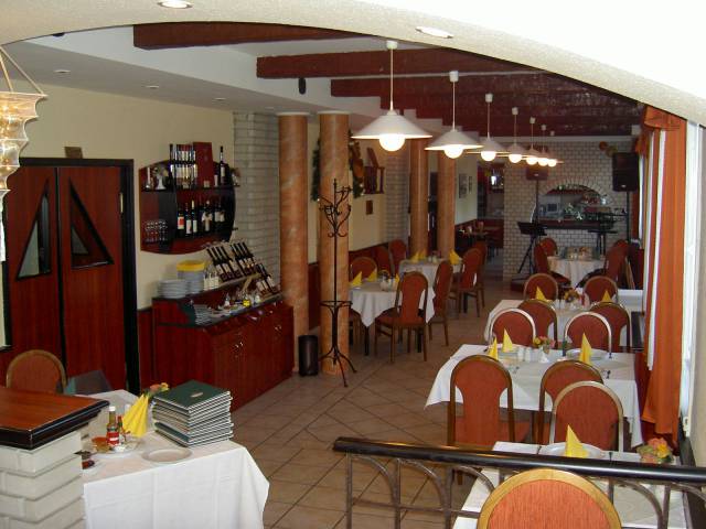 CSUTORA ÉTTEREM GRILLKERT