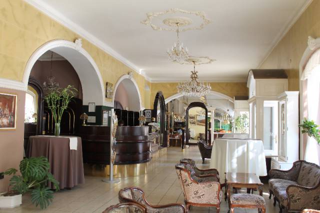 Fiume Hotel 