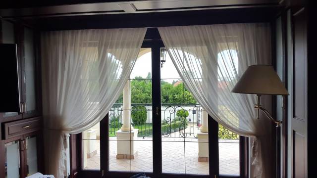 PLISZÉ Árnyékolástechnikai Kft