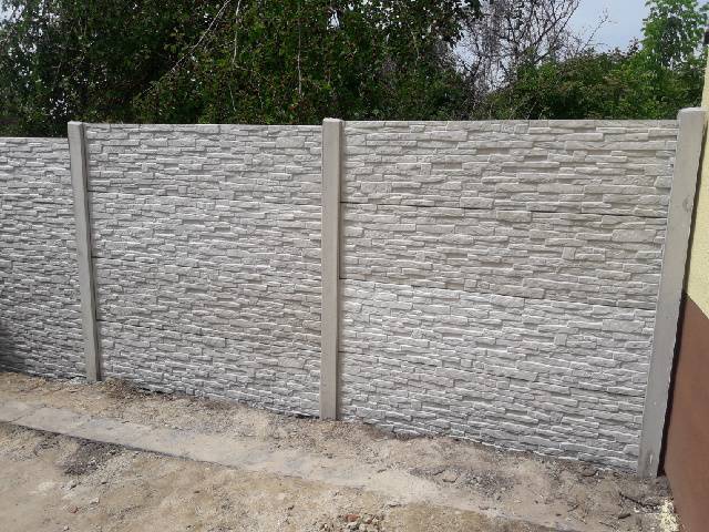 Varga Zsolt - lakatos munkák-, kerítések-, garázskapuk-, hűsölők kivitelezése 