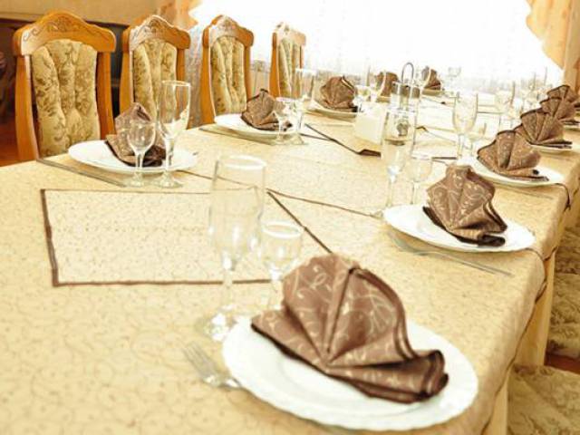 Termalnyy Basseyn Zhavoronok