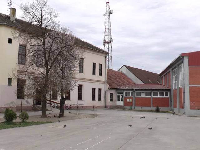 Zdravko Gložanski Általános Iskola