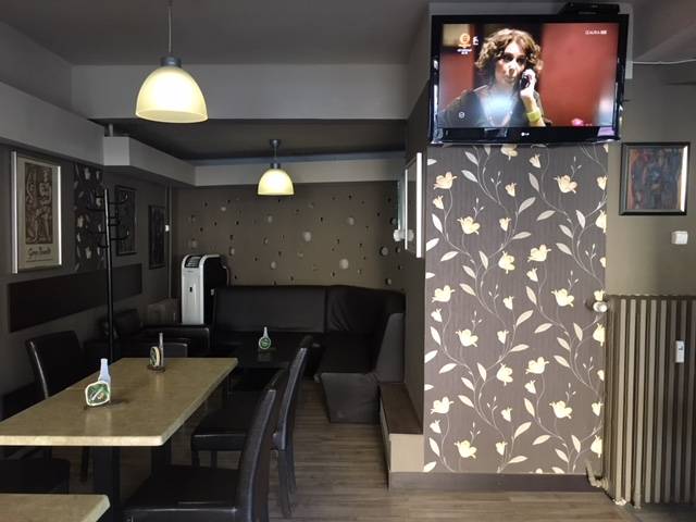 Karolin Cafe