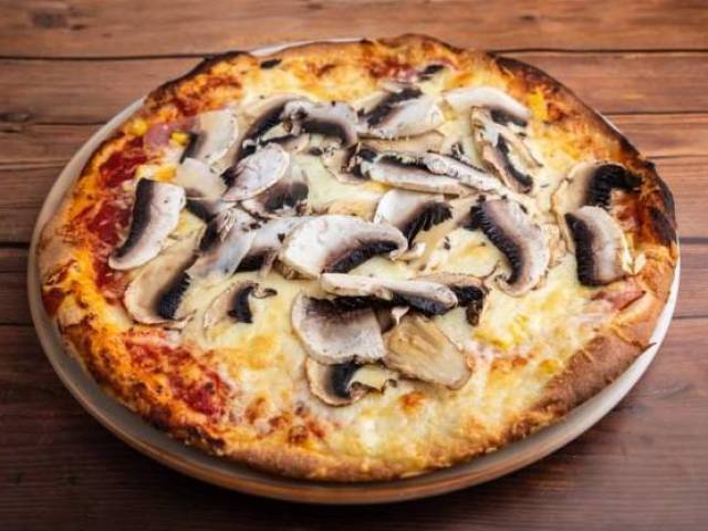 Róma Pizzéria és Kebapház