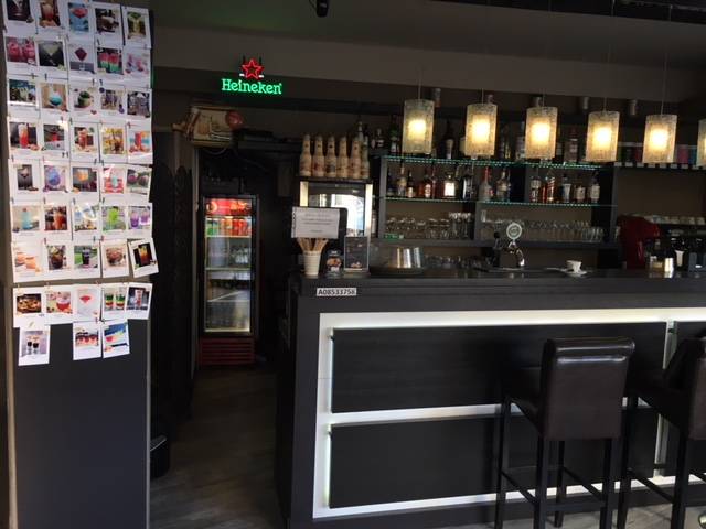 Karolin Cafe