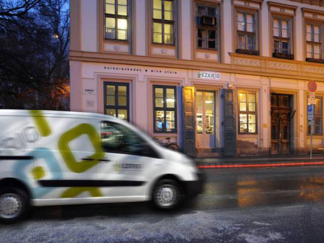 EZERJÓ BORKERESKEDÉS