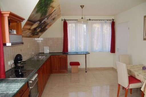 Ötösfogat Panzió és Étterem