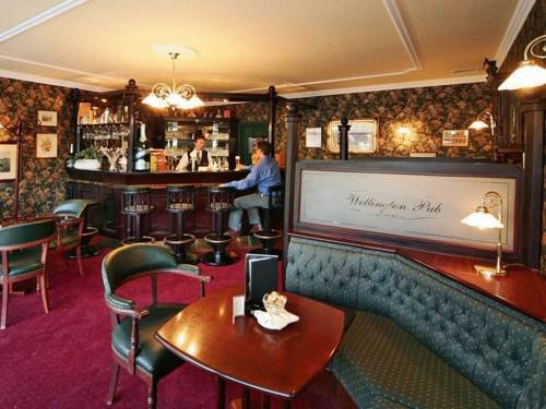 Villa Medici Hotel & Restaurant