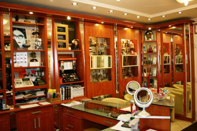 Prágai Látszerészet