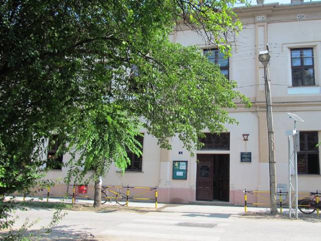 Zdravko Gložanski Általános Iskola