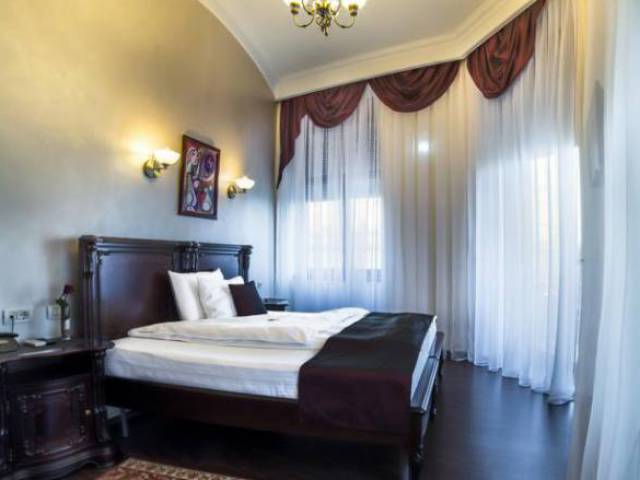 Picasso Boutique Hotel