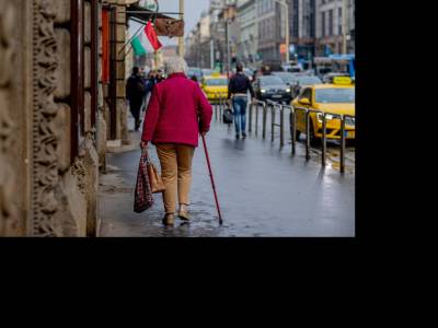 Minden, amit a tizennegyedik havi nyugdíjról tudni kell