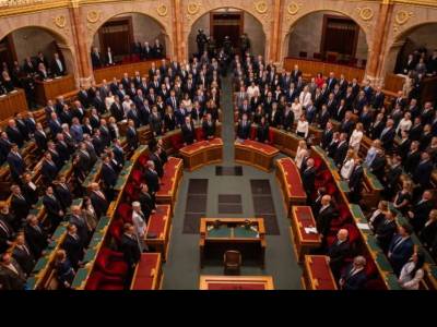 Közel háromszor annyi támogatója van a Tiszának, mint a Fidesznek