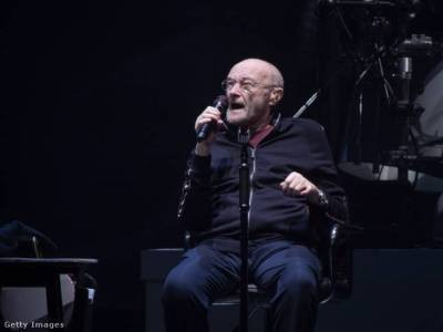 Kórházba került Phil Collins
