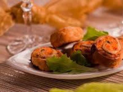 Nasinak és vendégvárónak is tökéletes: lazacos csiga recept